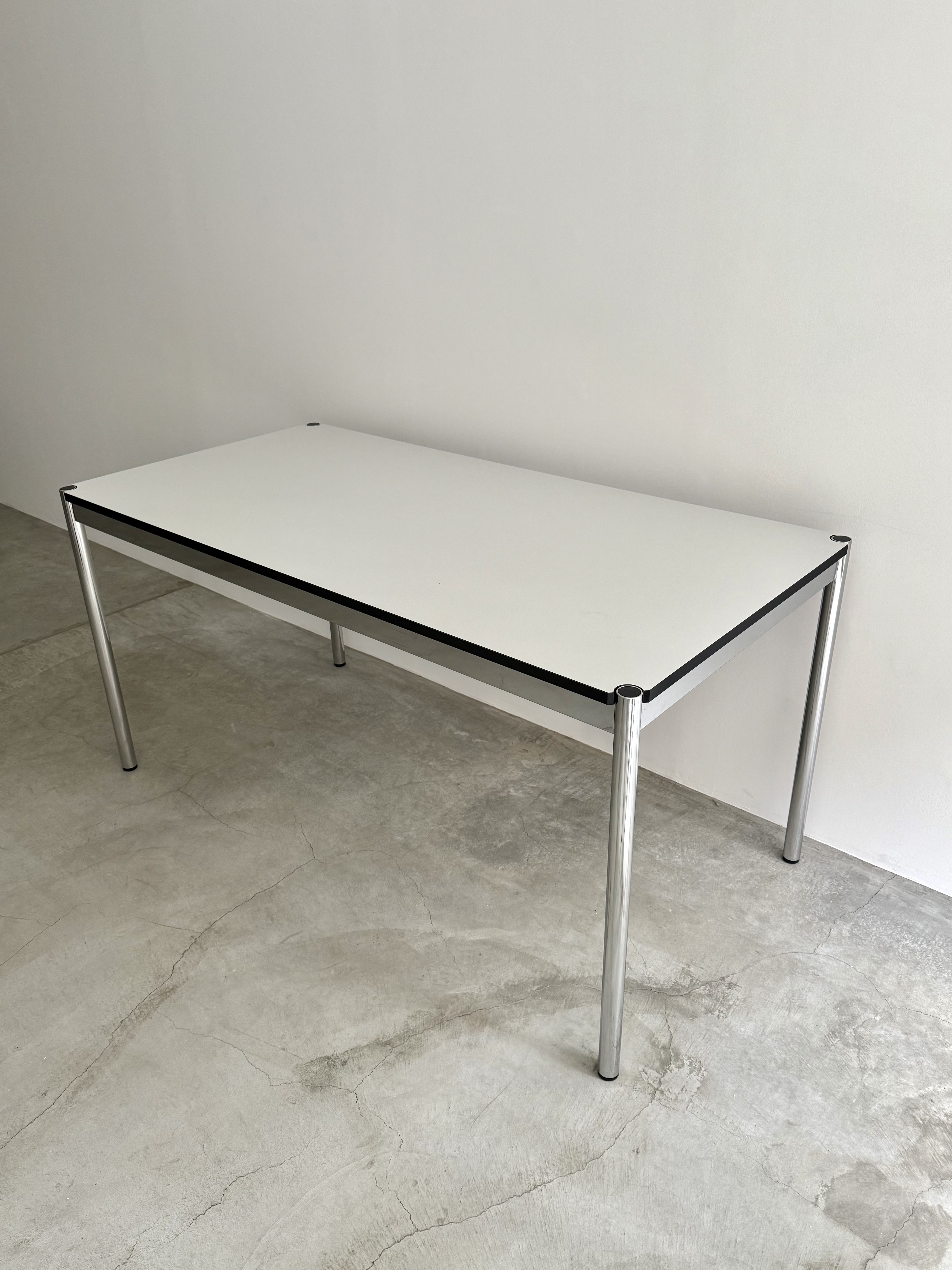 【代官山駅5分】展示・ポップアップ・撮影に最適な白壁×コンクリート床のミニマルなレンタルギャラリー