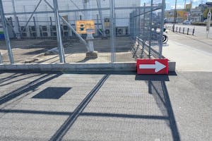 【フィッシングマックス武庫川店】キッチンカーやプロモーションに最適な店舗前駐車場スペース