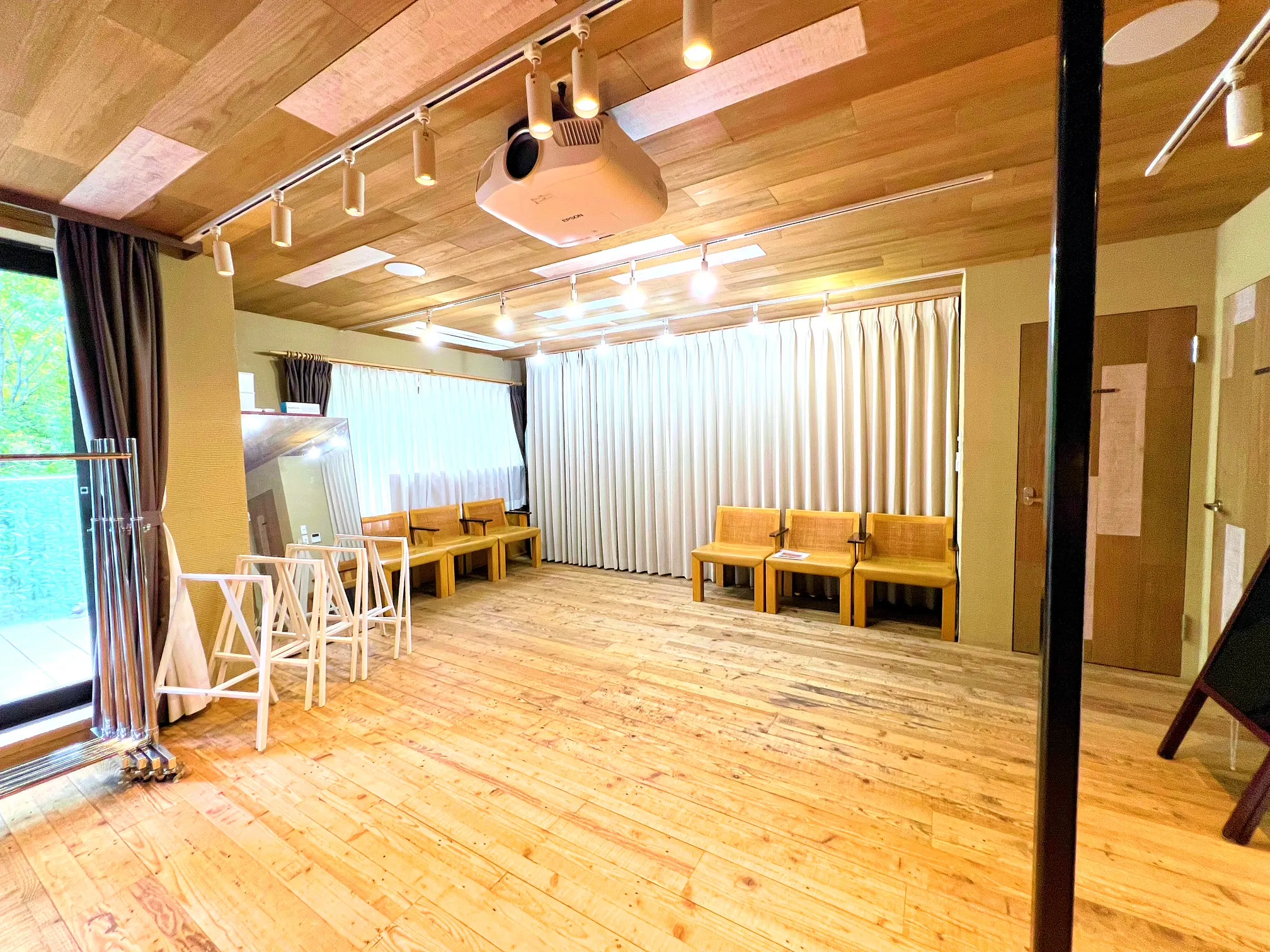 【表参道4分】キッチン・テラス付き｜展示・POPUP・撮影・イベント対応の多目的スペース｜裏参道工房