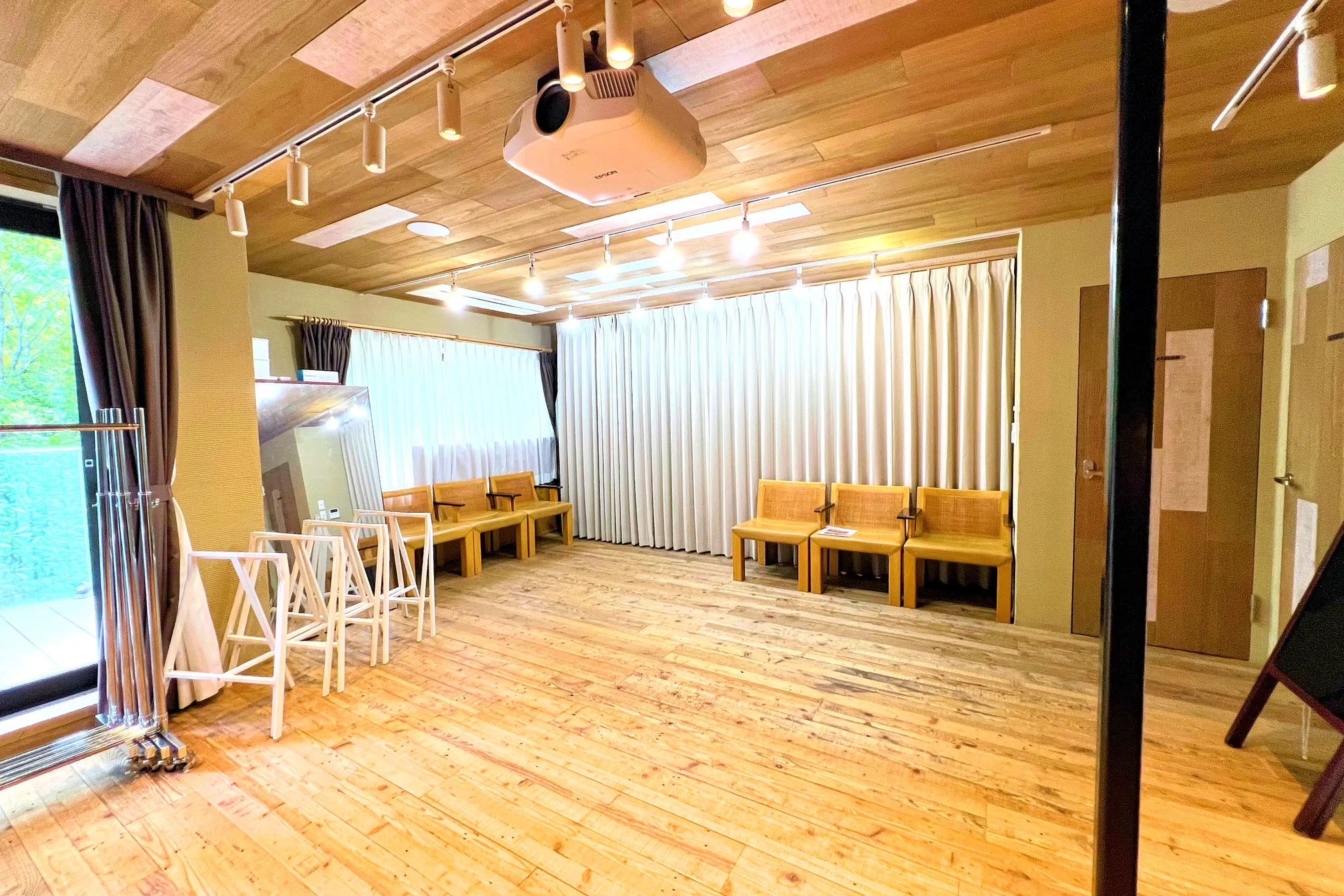 【表参道4分】キッチン・テラス付き|展示・POPUP・撮影・イベント対応の多目的スペース|裏参道工房
