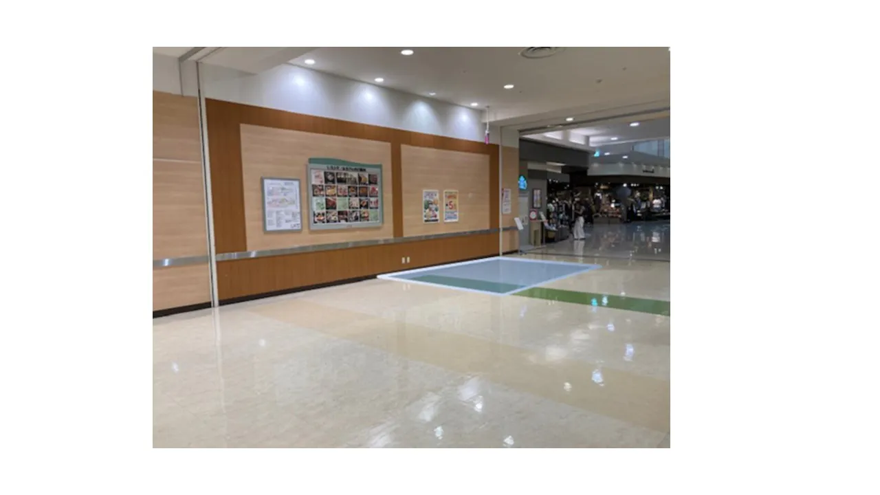 【イオンモール下妻*】1Fスターバックスコーヒー横