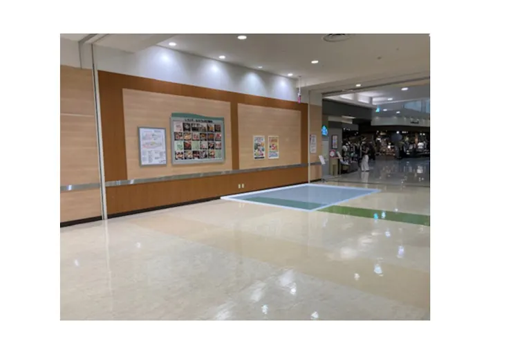 【イオンモール下妻*】1Fスターバックスコーヒー横の画像1