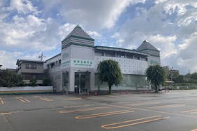 【ダイナム岐阜高山店ゆったり館】キッチンカーや各種プロモーションイベントでの出店に最適なアミューズメント施設のイベントスペース