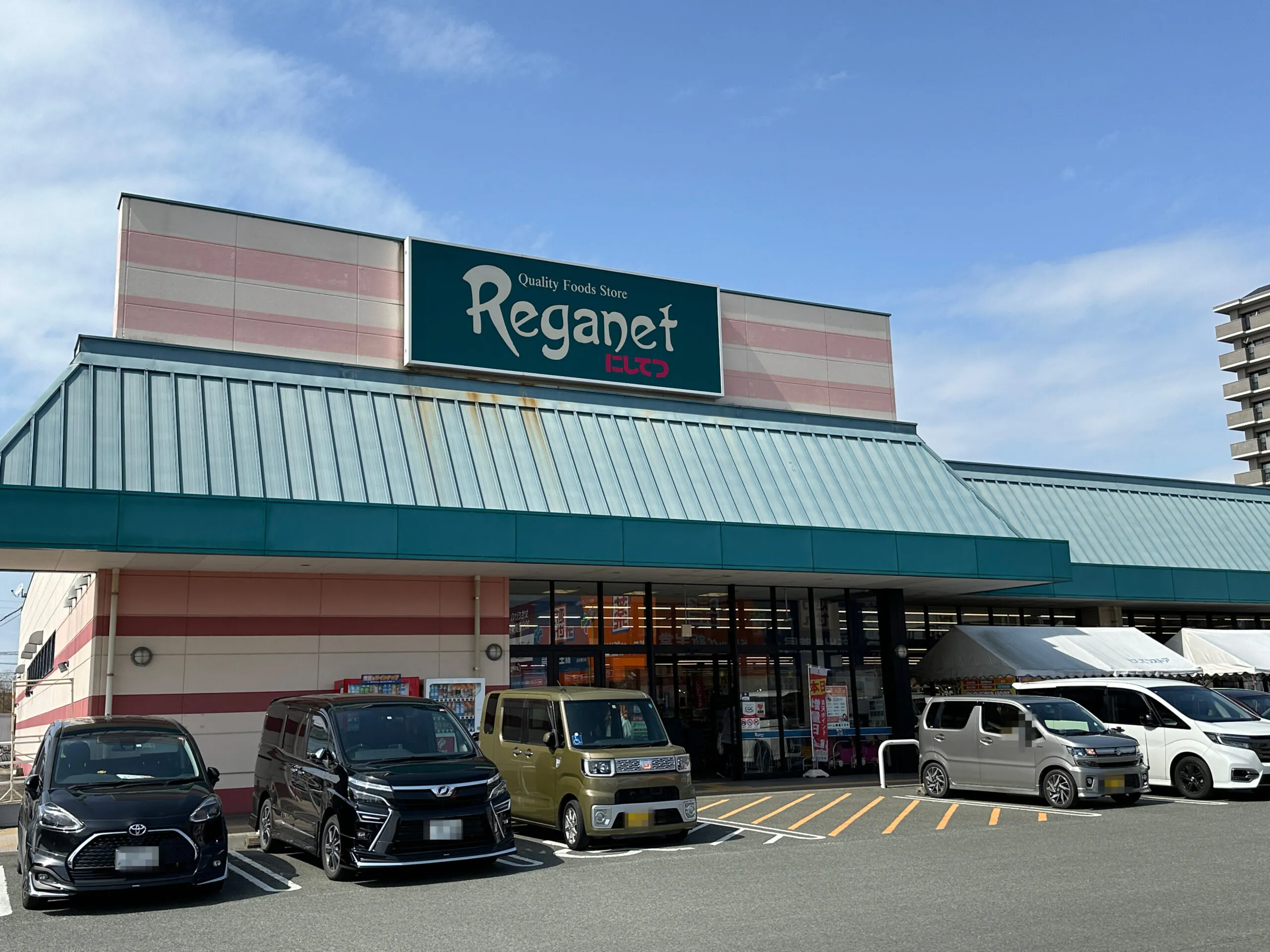 【レガネット柳川】店内入口横A 販促プロモーションに最適なスーパー屋外催事イベントスペース