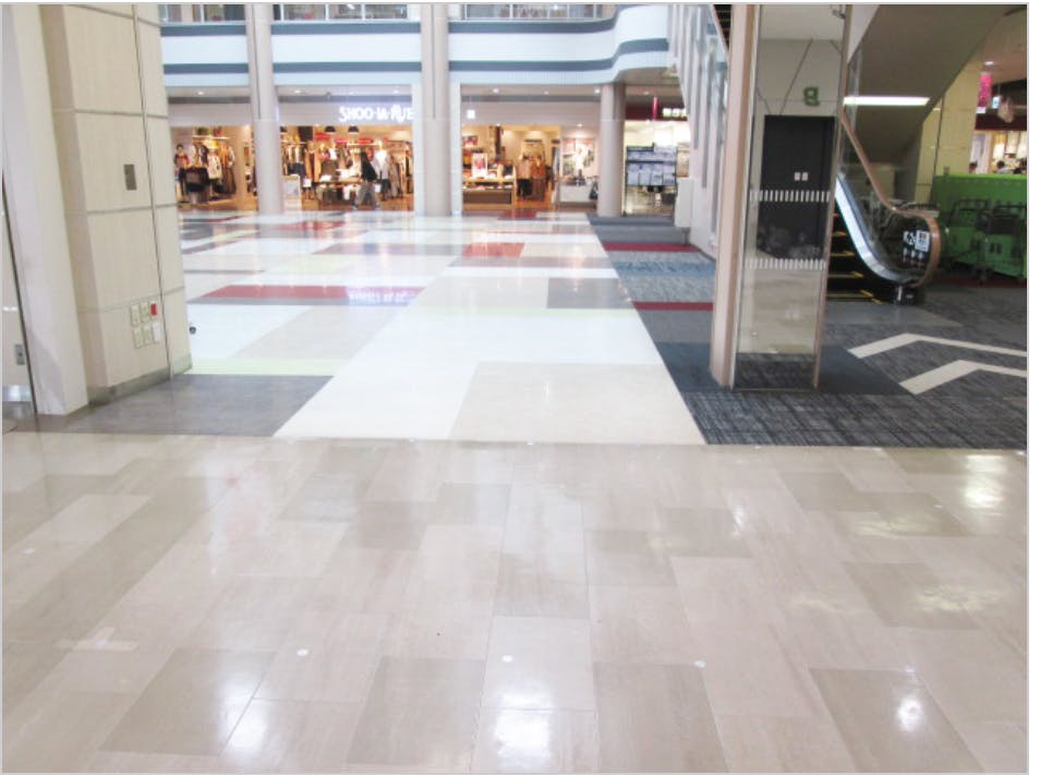 【イオンモール富津】東エレベーター前Ａ