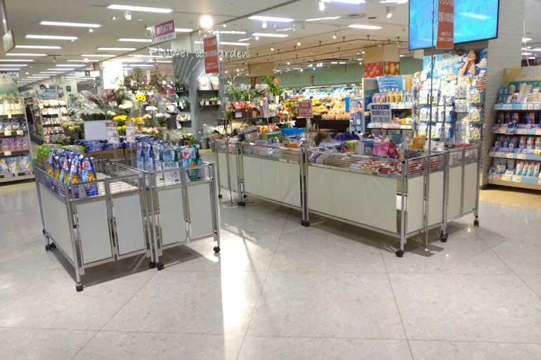 【イオン旭川永山店】化粧品売場横柱前の画像2