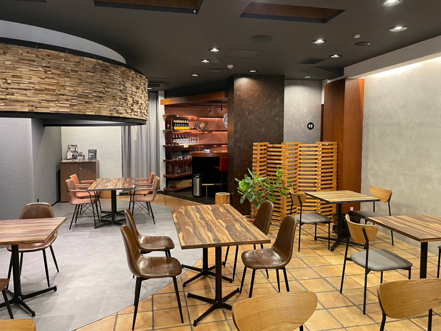 【青葉通一番町駅6分】25～30名収容が可能  レンタルスペース / イベントスペース