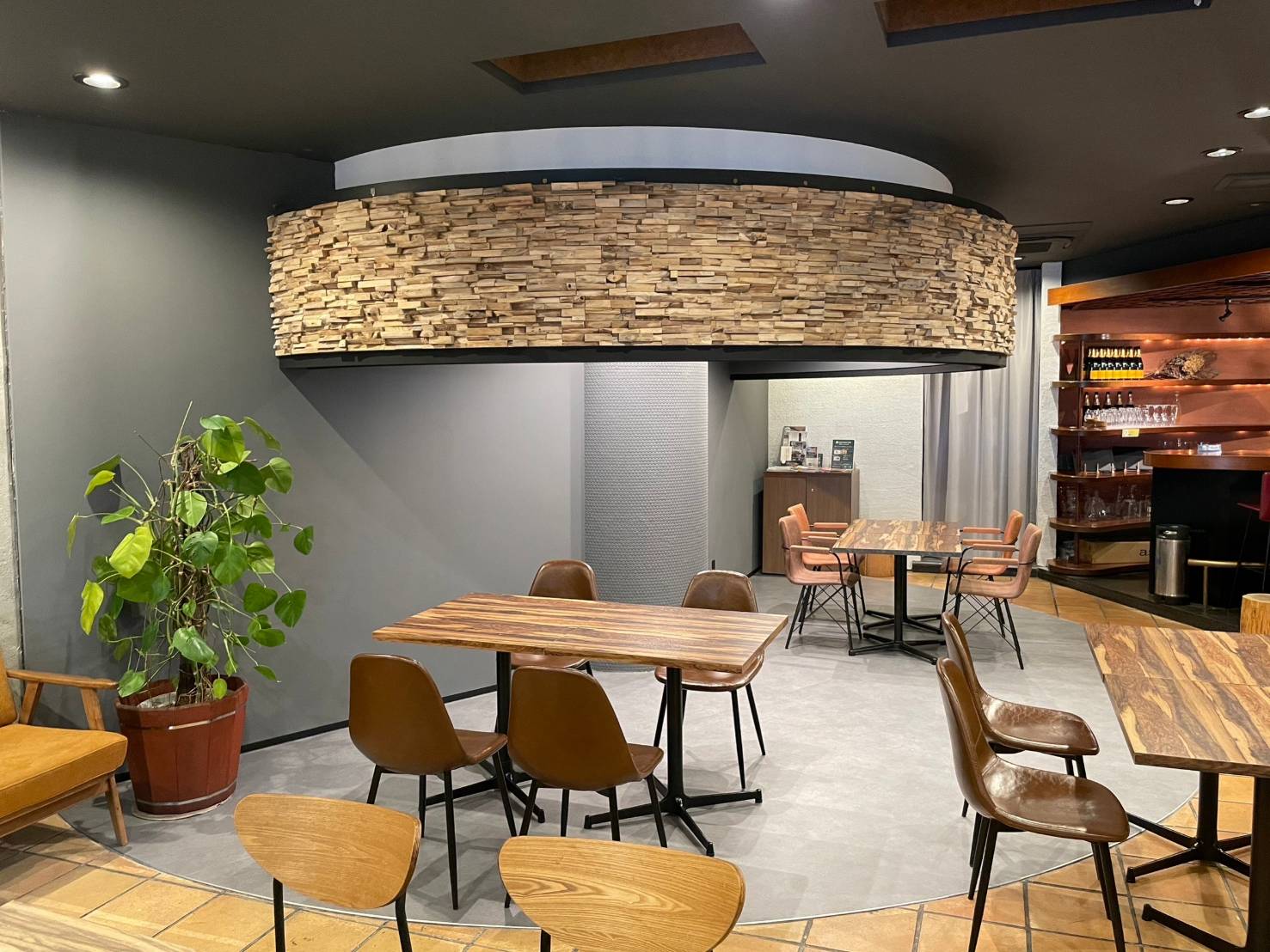 【青葉通一番町駅6分】25～30名収容が可能  レンタルスペース / イベントスペース