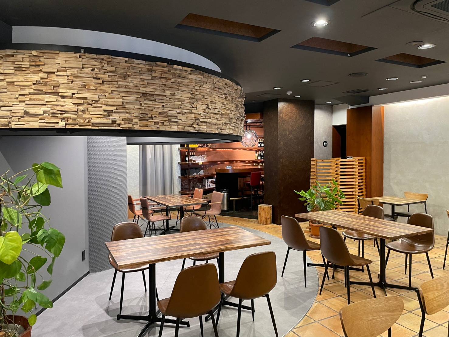 【青葉通一番町駅6分】25～30名収容が可能  レンタルスペース / イベントスペース