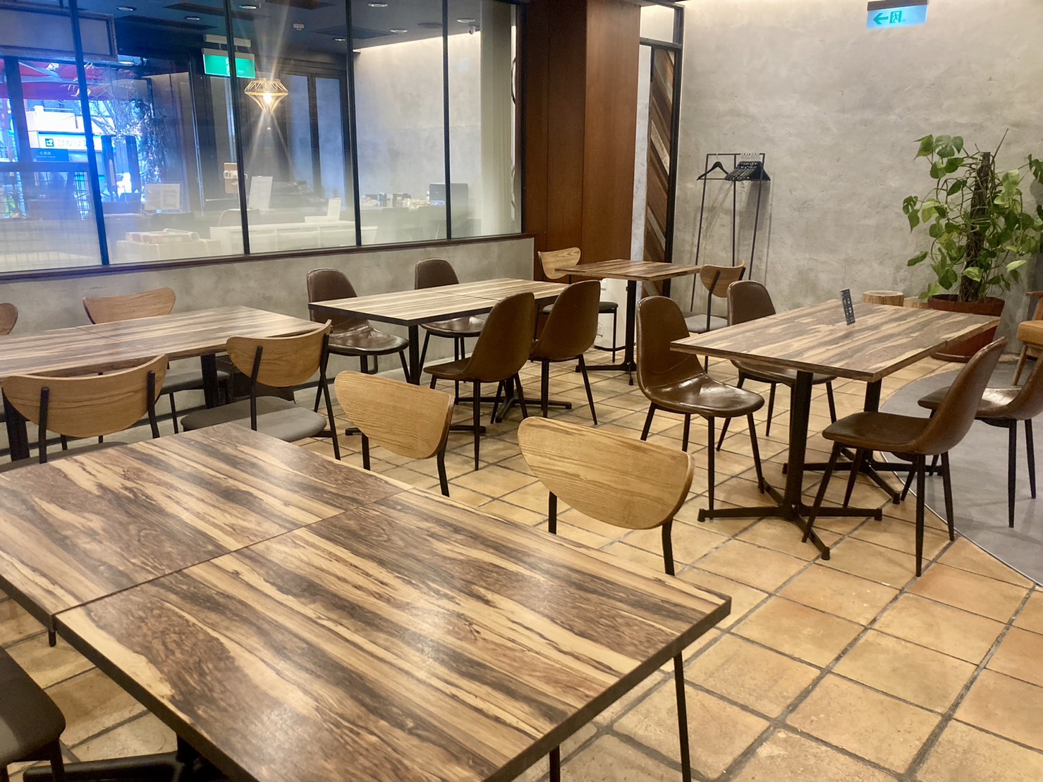 【青葉通一番町駅6分】25～30名収容が可能  レンタルスペース / イベントスペース