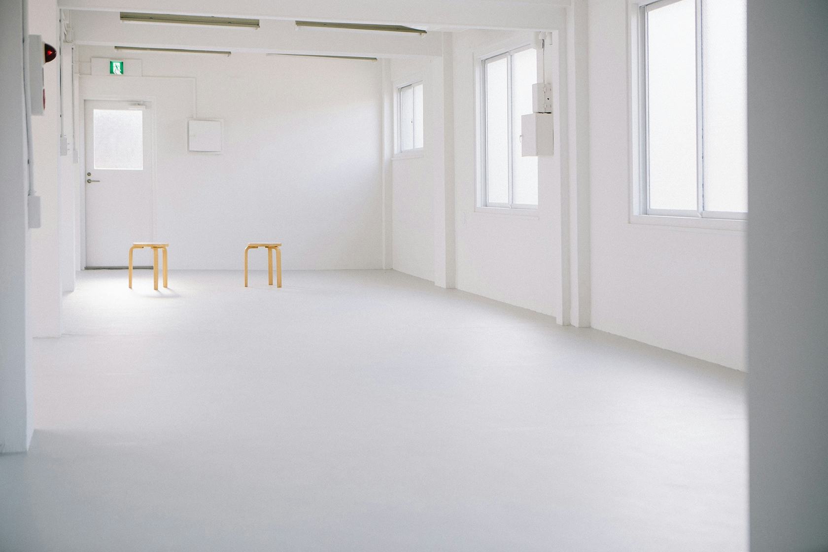 【不動前駅6分】展示会撮影・ポップアップストアに適したオールホワイトの無機質な空間のハウススタジオ（3F）