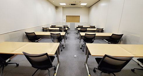 【横浜ワールドポーターズ】会議室１