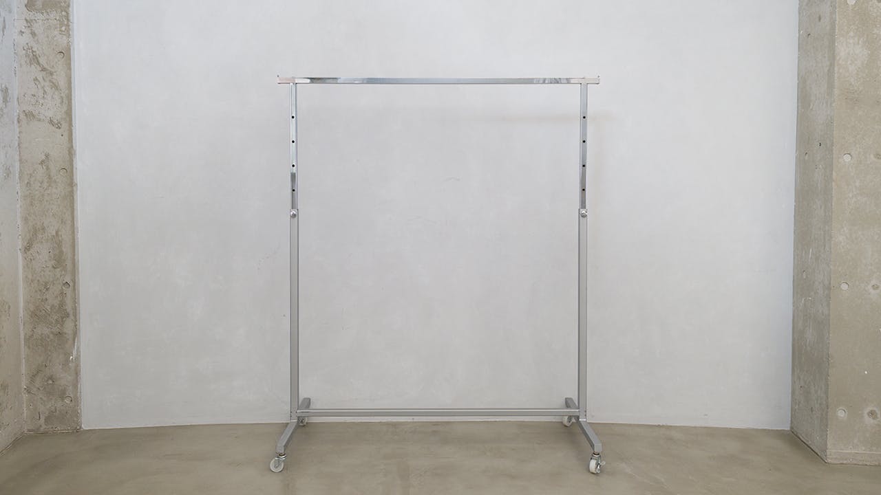 【代官山駅目の前】天井高最大8.6mを誇る120㎡の広々空間に差し込む自然光。展示会・受注会・商用撮影に最適な都会的ギャラリー