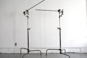 【初台駅4分】撮影や展示会に適したお洒落なレトロビルの中のイベントスペース