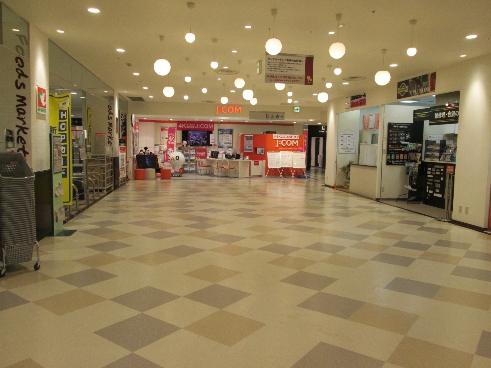 【かみしんプラザ】ポップアップストアや催事に適したファミリー層が多く訪れるB1Fイベントスペースの画像7