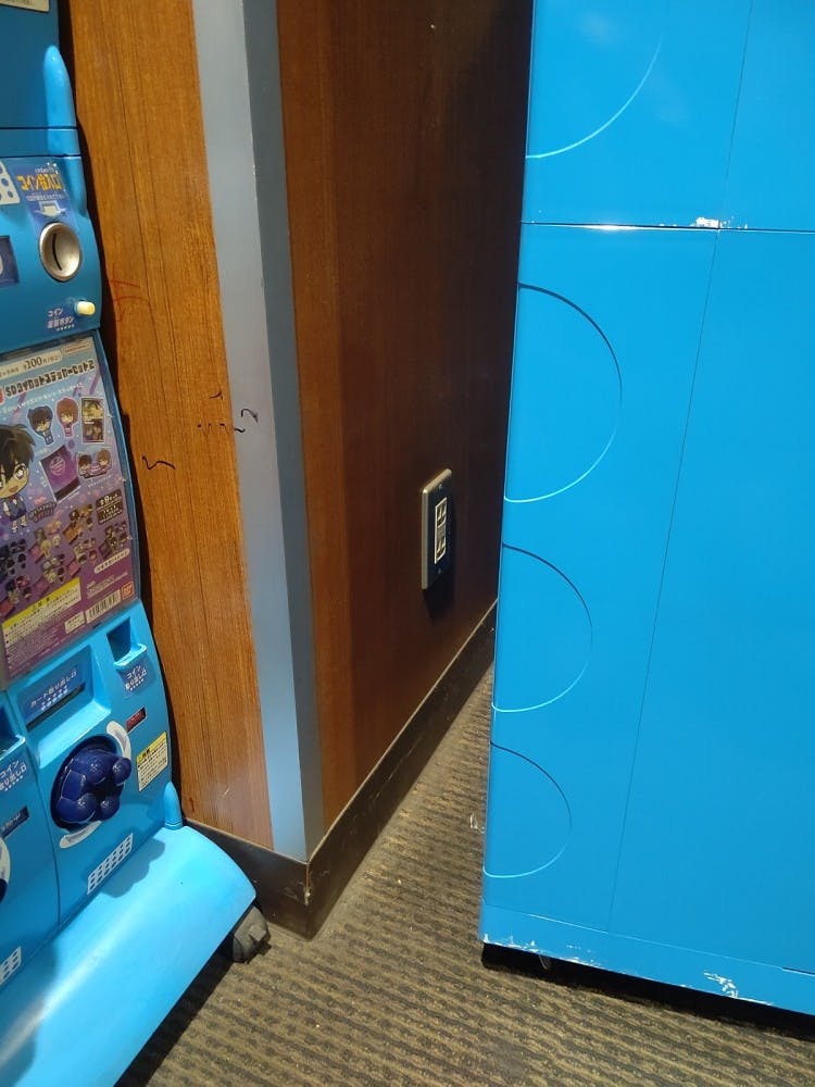 【マミーマート神明町】販促プロモーションに最適な1階エスカレーター横のイベントスペース