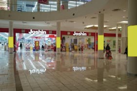 【イオンモール草津】モール内広告 柱巻き