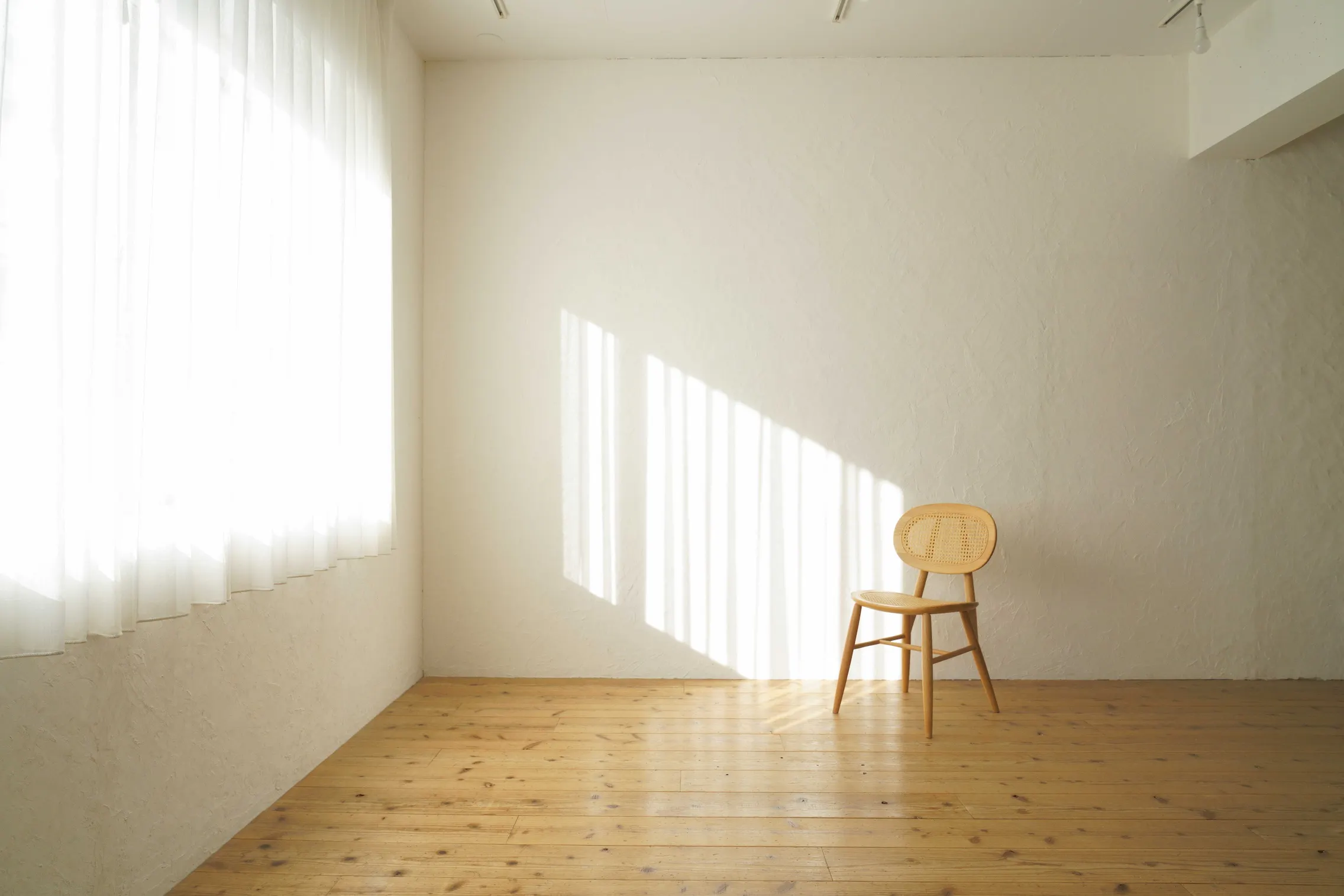 【池尻大橋8分】中目黒からもアクセス可能・目黒川すぐ・フロア独占85㎡・展示会・ポップアップに最適な木の素材が優しい雰囲気を出すスタジオスペース