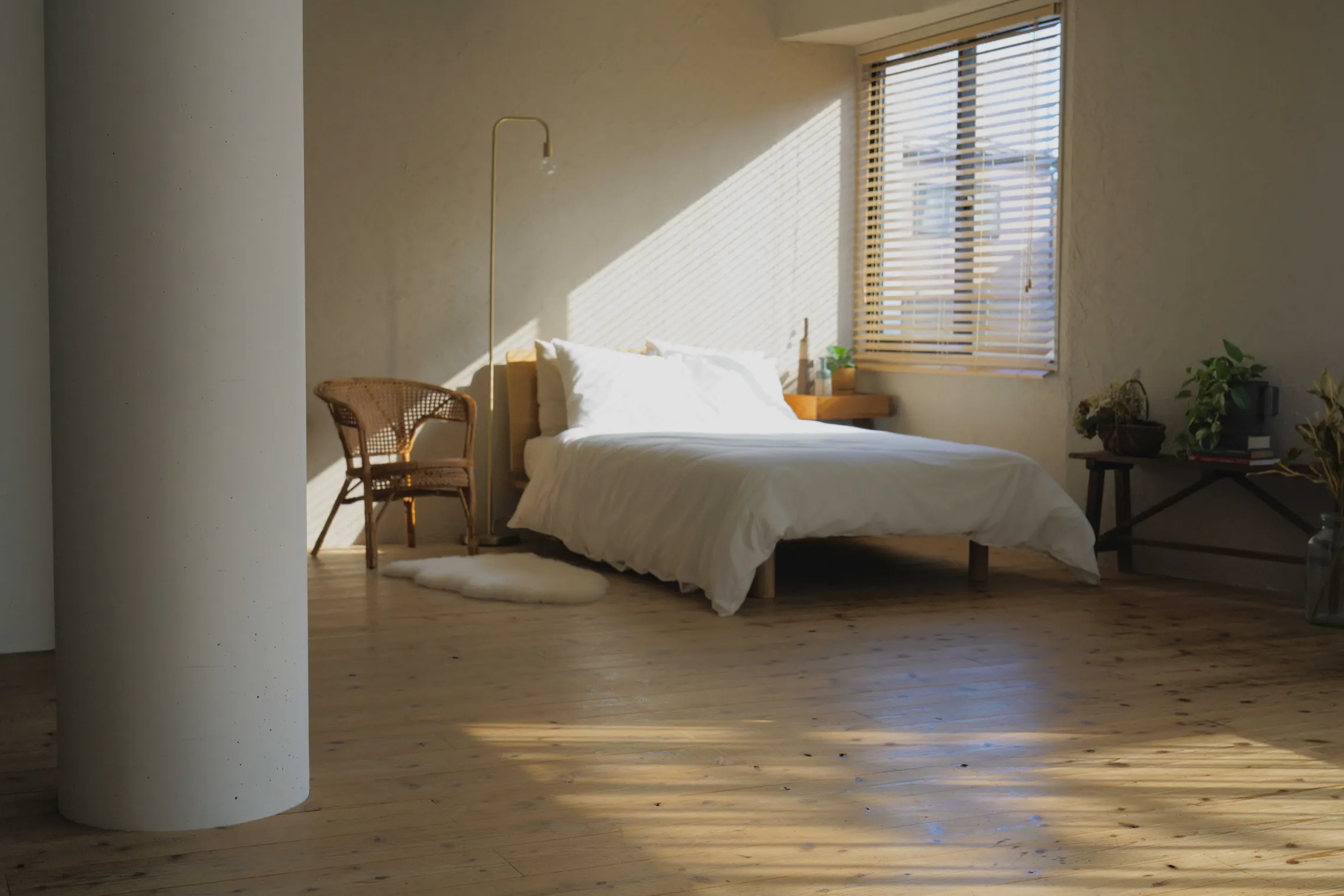 【池尻大橋8分】中目黒からもアクセス可能・目黒川すぐ・フロア独占85㎡・展示会・ポップアップに最適な木の素材が優しい雰囲気を出すスタジオスペース