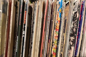 【中目黒駅10分】カフェ・レストランの短期出店や個展などアート用途、招待制のイベントに最適なアコースティック系のライブも可能なレンタルスペース