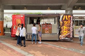 【もりのみやキューズモールBASE】「②1F セントラルスクエア前中央(CS前中央)」屋根下で四方から通行客に視認されやすい食物販やPRプロモーション向けの人気イベントスペース