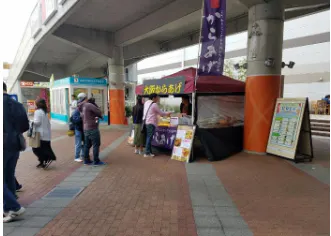 【もりのみやキューズモールBASE】「②1F セントラルスクエア前中央（CS前中央）」屋根下で四方から通行客に視認されやすい食物販やPRプロモーション向けの人気イベントスペース