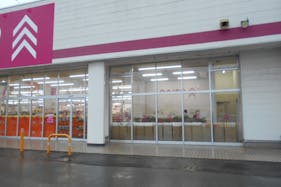 【ダイソー土崎港店】屋内イートイン 食物販やプロモーション等の出店に最適なホームセンター店内のイベントスペース