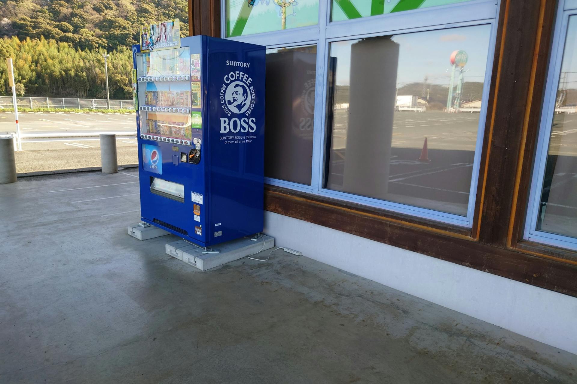 【ダイナム植木店ゆったり館】キッチンカー出店やプロモーションイベントに最適なアミューズメント施設のイベントスペース