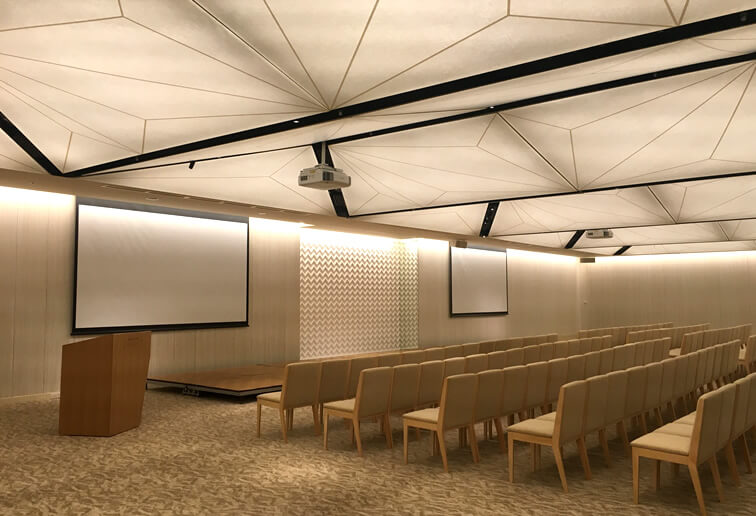 八芳園内】大人数向けセミナーや展示会に最適な広さ333㎡のイベント