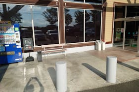 【ダイナム福井丸岡店】物販や各種プロモーションに最適なアミューズメント施設のイベントスペース(出入口横)