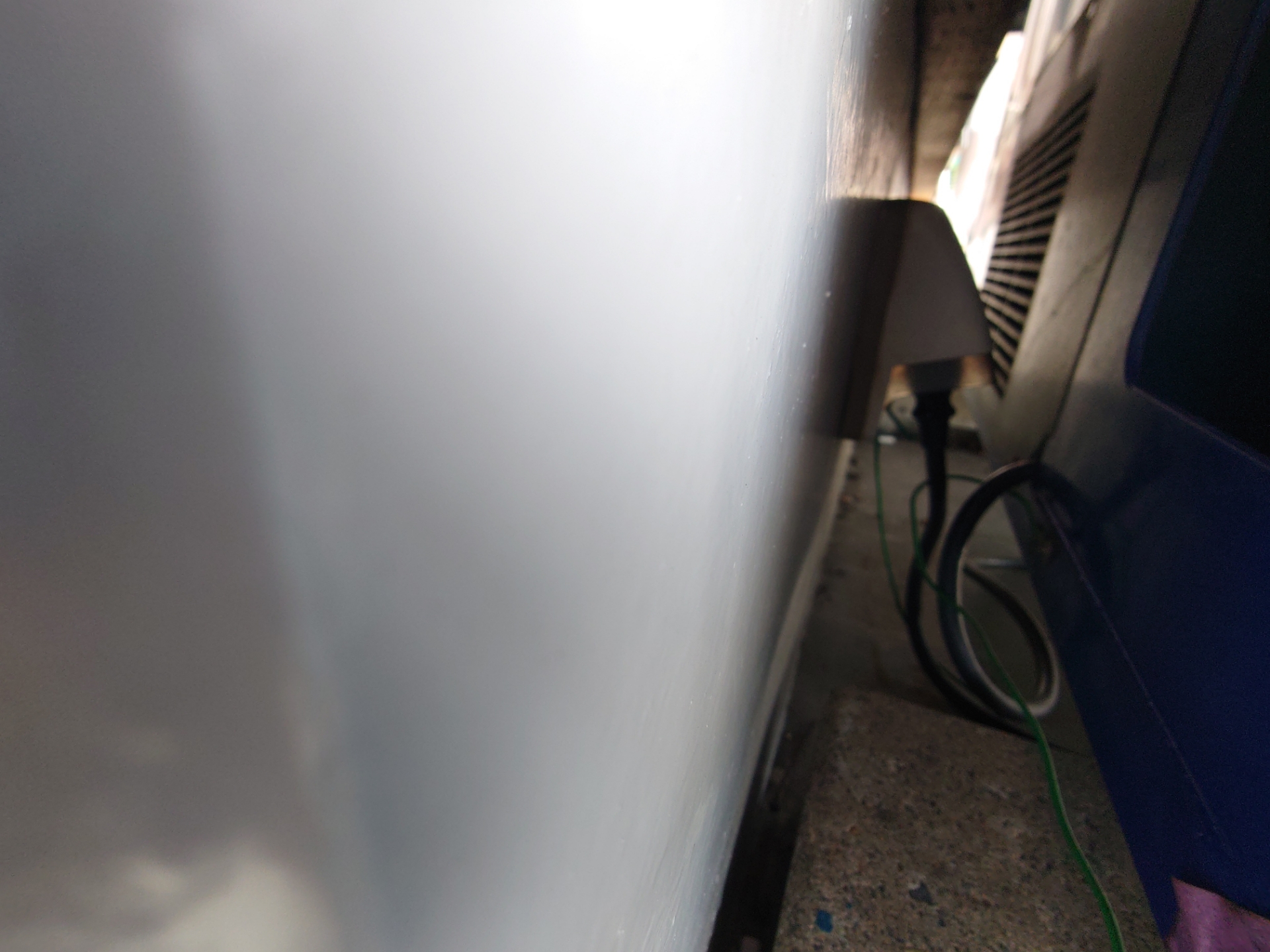 【ダイナム福井丸岡店】物販や各種プロモーションに最適なアミューズメント施設のイベントスペース（出入口横）