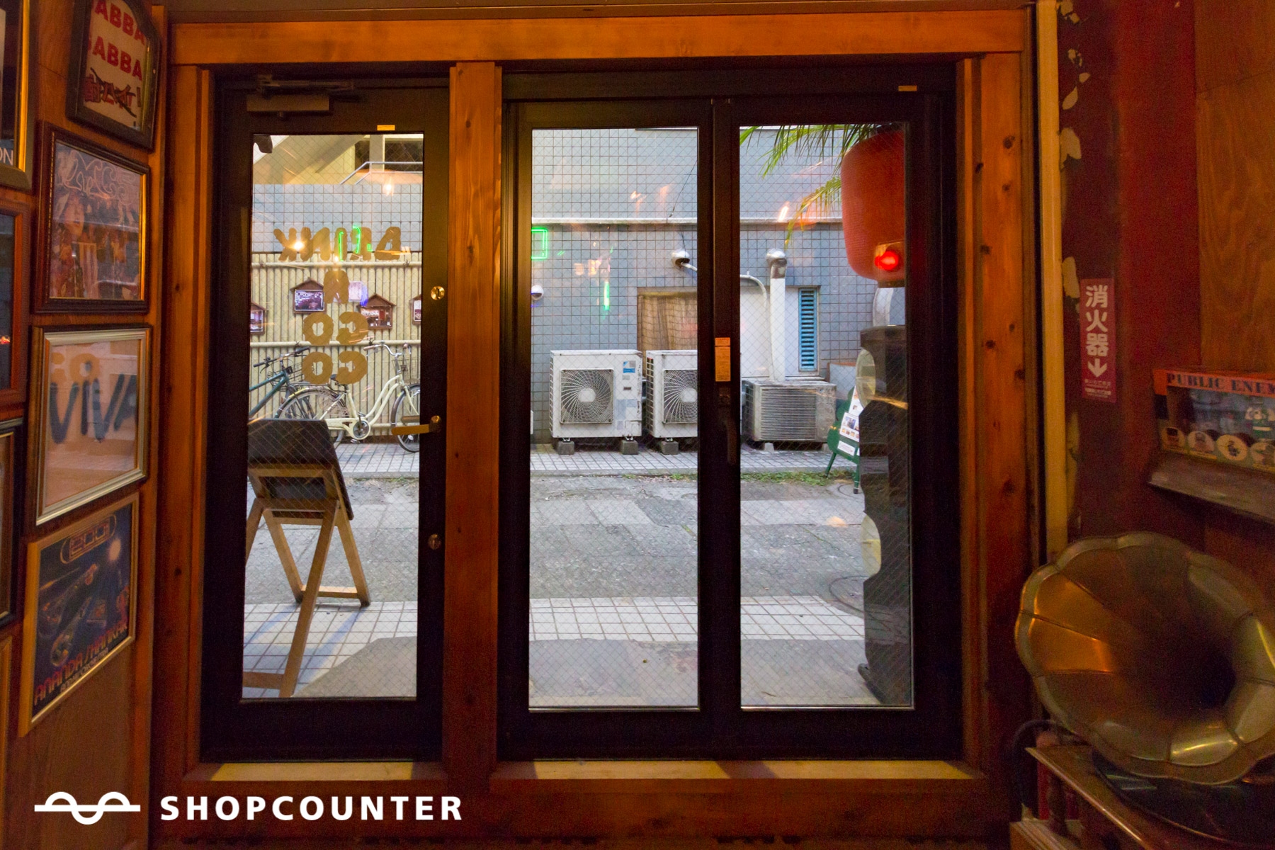 【鎌倉駅4分】ポップアップストアに適した小町通りからすぐの路面ガラス張りの貸店舗