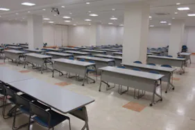 【イオンモール秋田】3F イオンホール