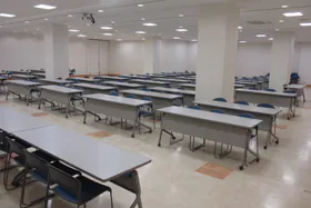 【イオンモール秋田】3F イオンホール