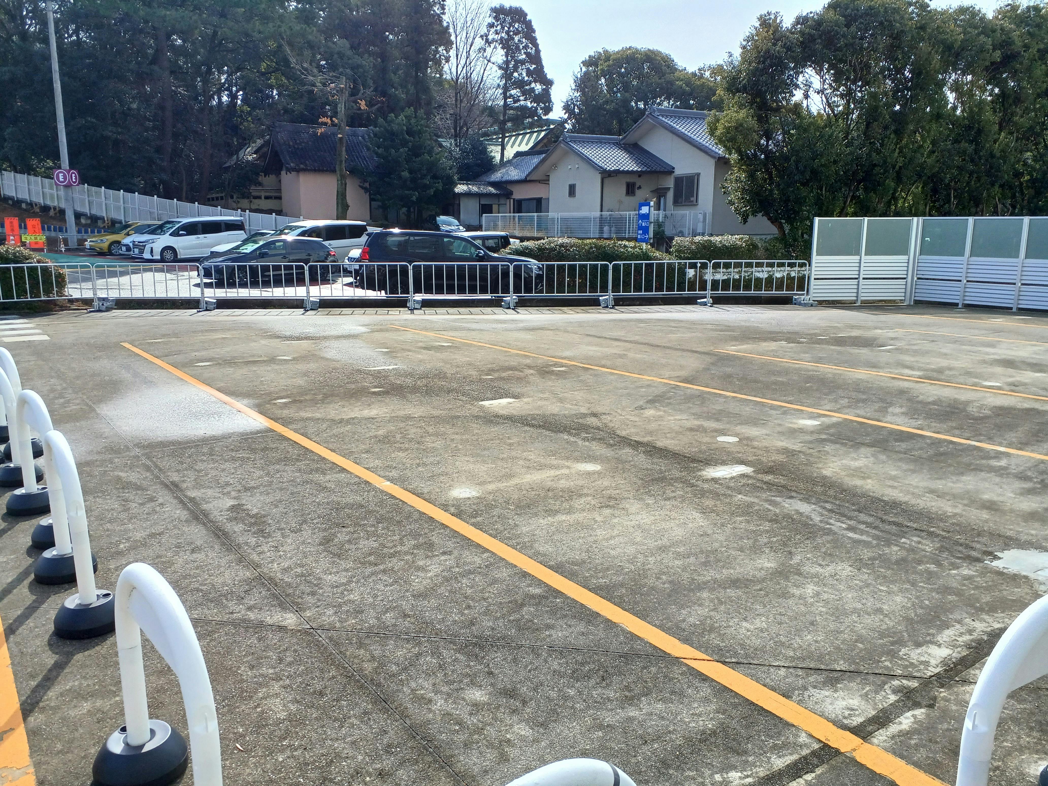 【イオンモール岡崎】1F　東入口外　屋外催事スペースの画像