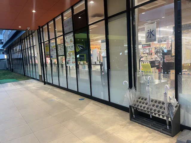 【フレスタ長束北店】プロモーションイベントに利用可能な軒下スペース