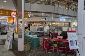 【イオンモール新小松】2F 華広場吹抜け