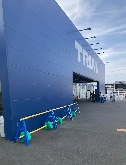 【スーパーセンタートライアル名古屋茶屋店】キッチンカー（調理営業）出店限定/屋外　Ⓐキッチンカースペース【入口正面左側】の画像