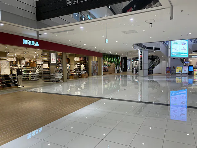 【イオンモール川口】1F センターコート横