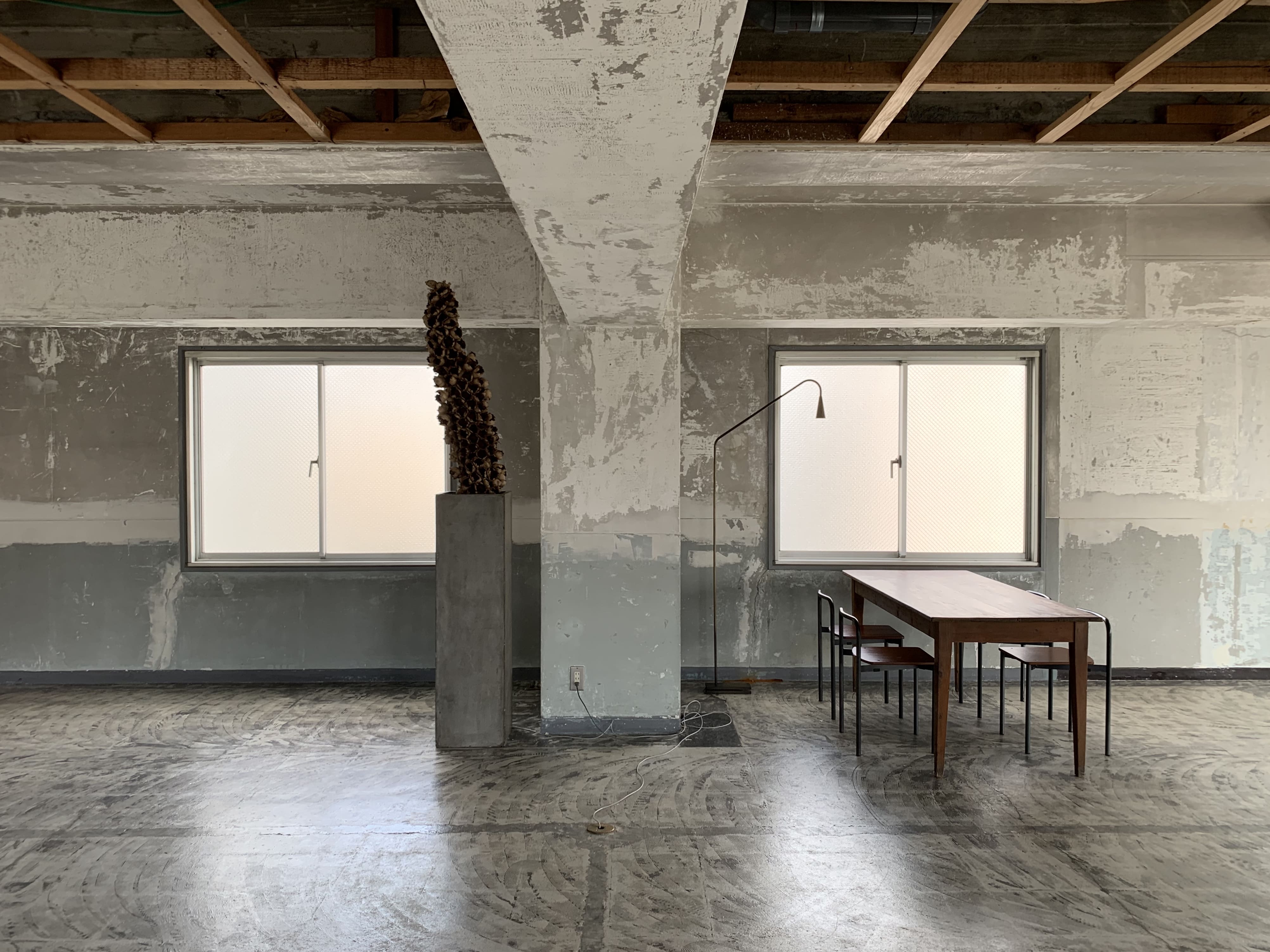 【鷹野橋駅7分】展示会やクローズドイベントに適したコンクリート造りのイベントスペース