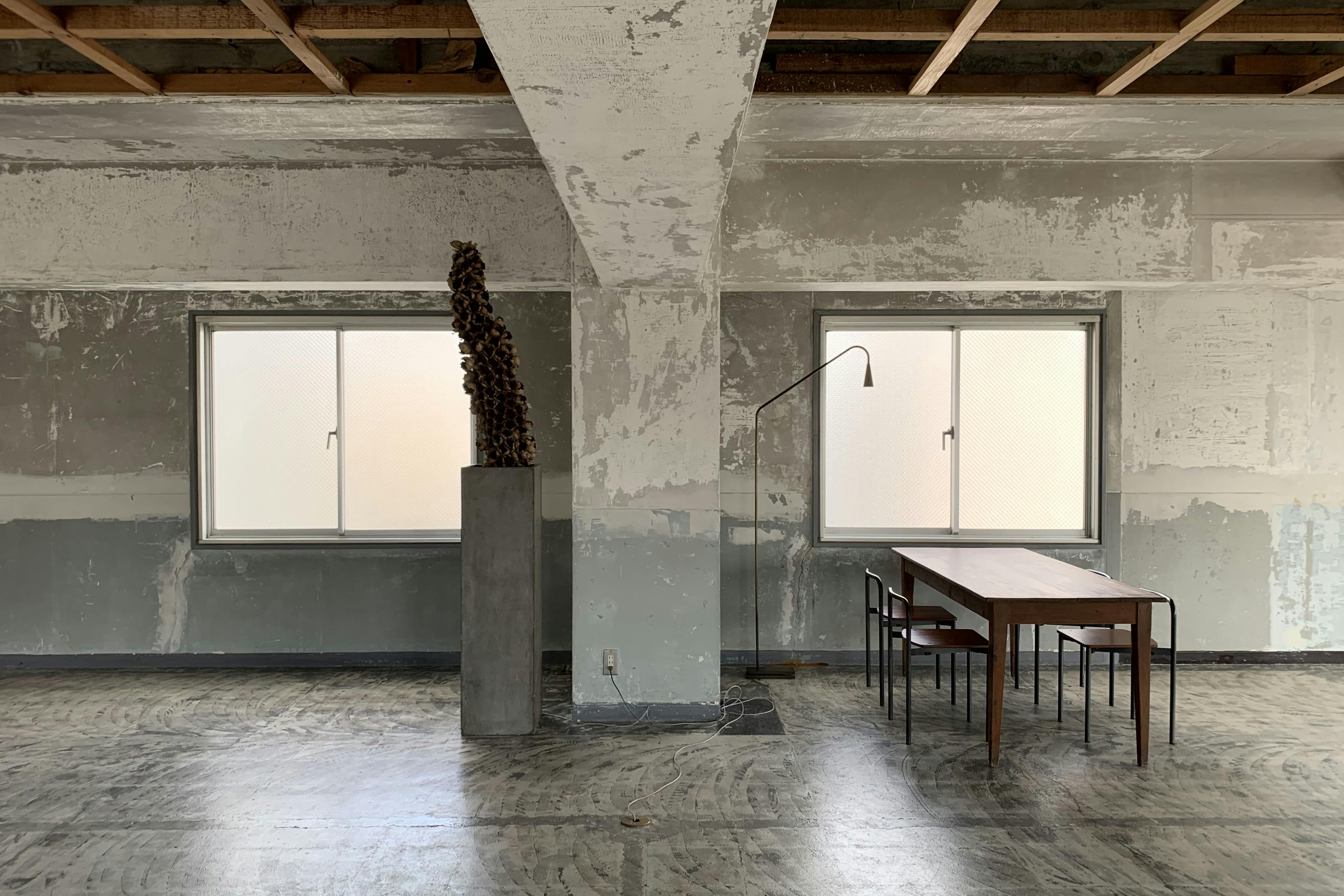 【鷹野橋駅7分】展示会やクローズドイベントに適したコンクリート造りのイベントスペース