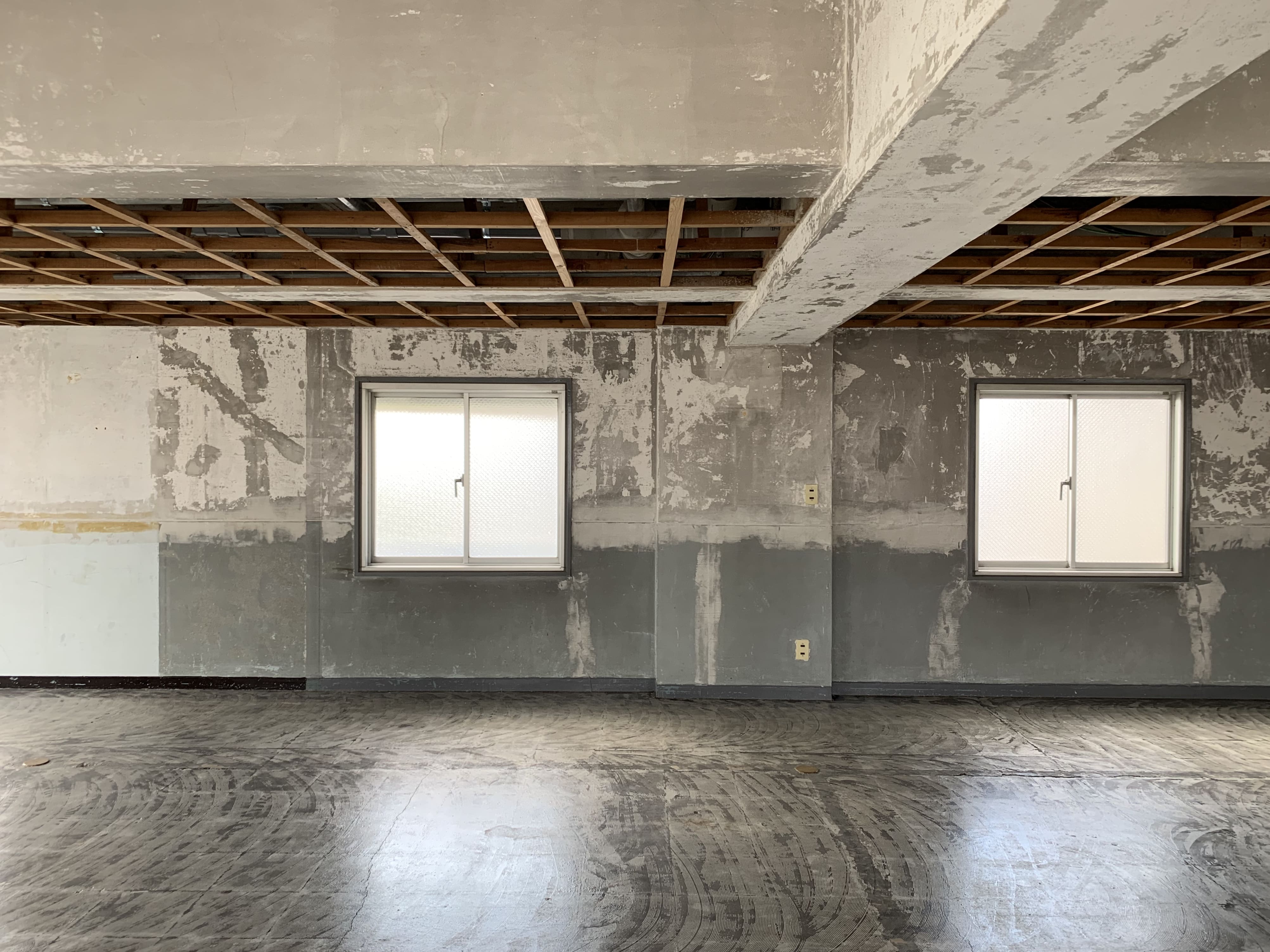 【鷹野橋駅7分】展示会やクローズドイベントに適したコンクリート造りのイベントスペース