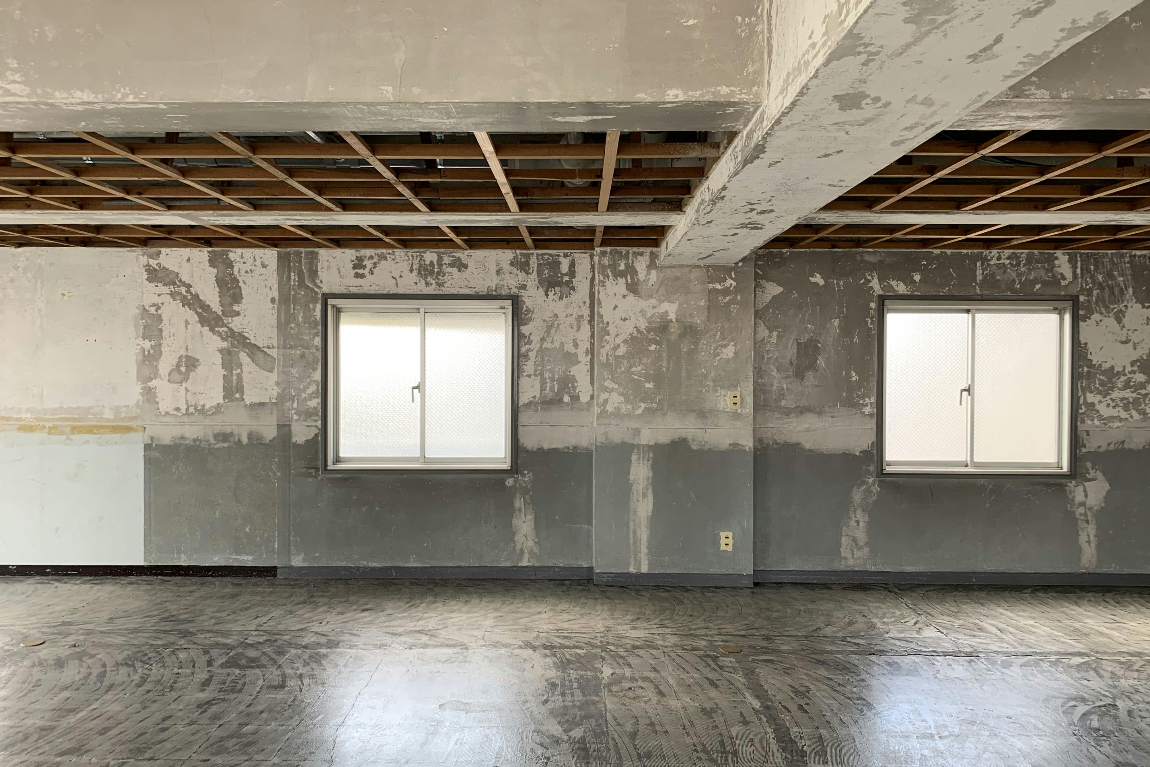 【鷹野橋駅7分】展示会やクローズドイベントに適したコンクリート造りのイベントスペース