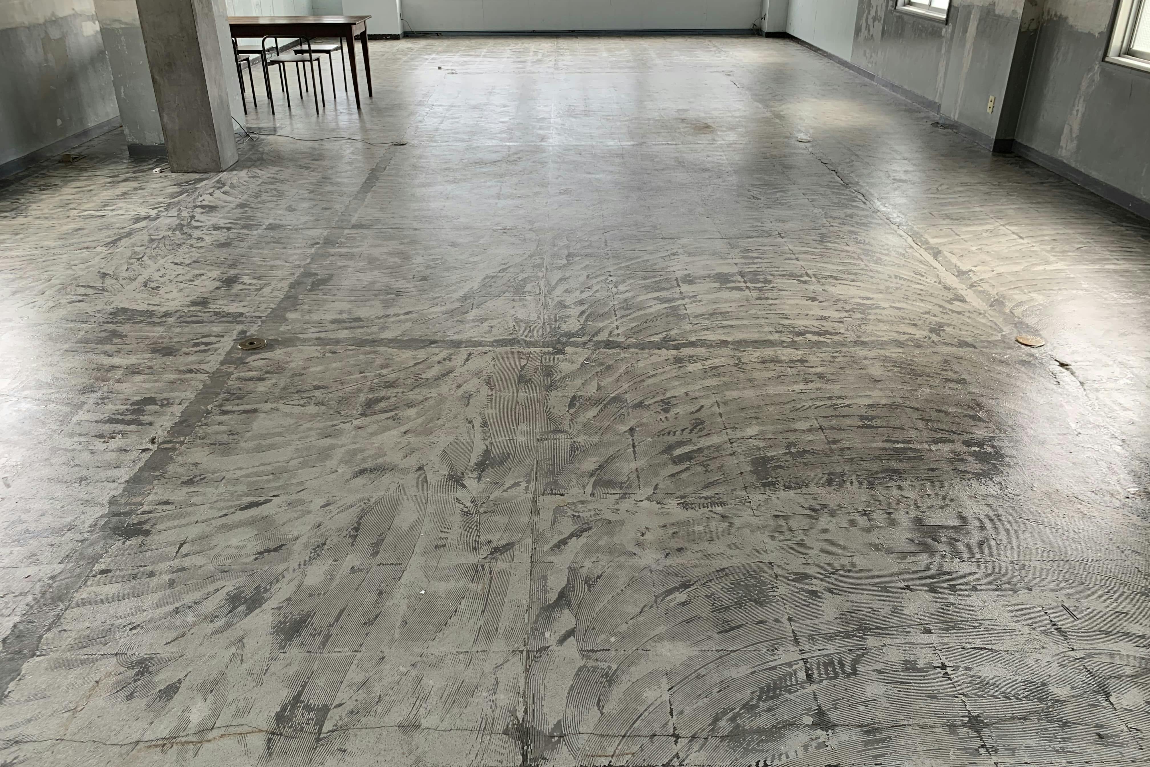 【鷹野橋駅7分】展示会やクローズドイベントに適したコンクリート造りのイベントスペース