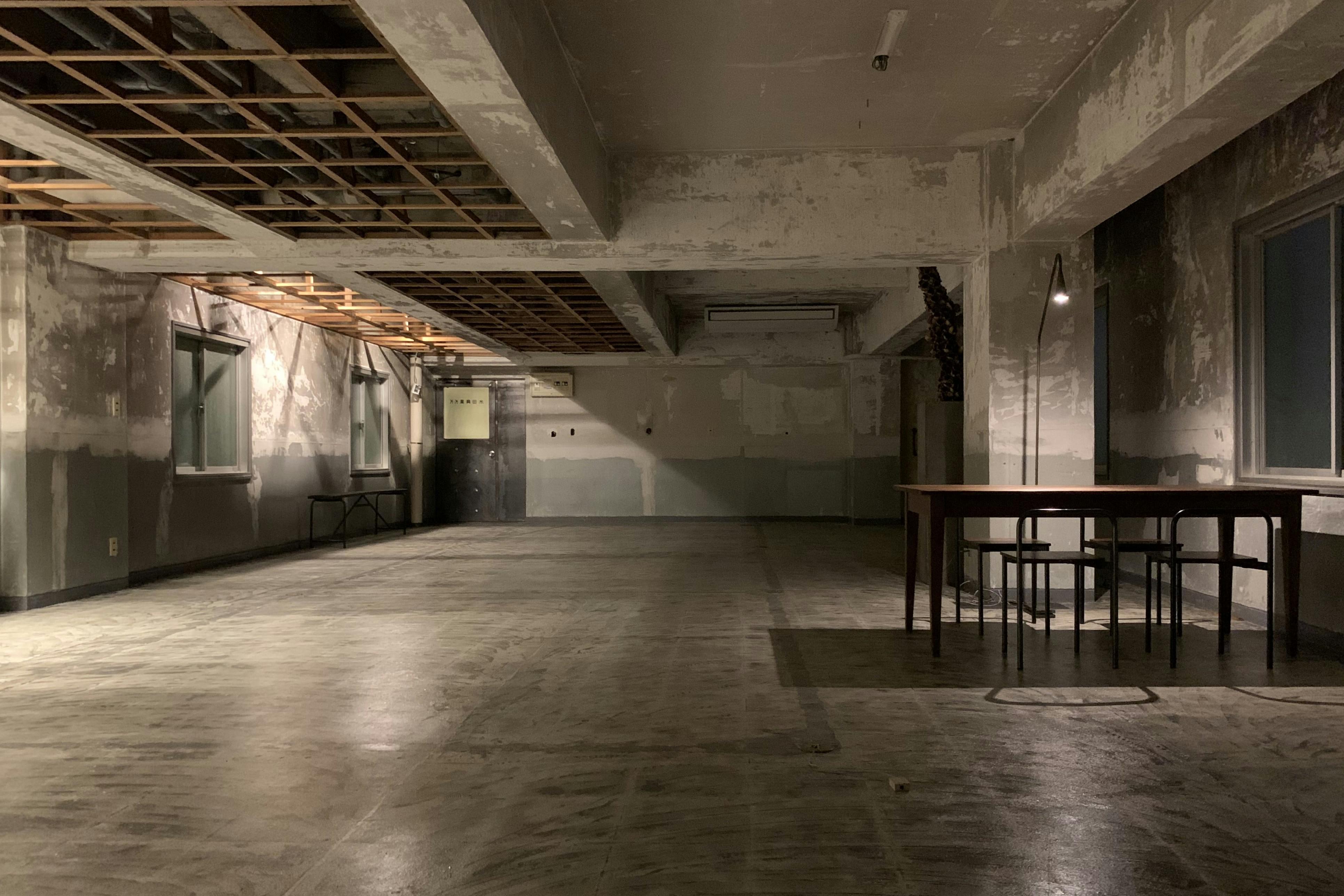 【鷹野橋駅7分】展示会やクローズドイベントに適したコンクリート造りのイベントスペース