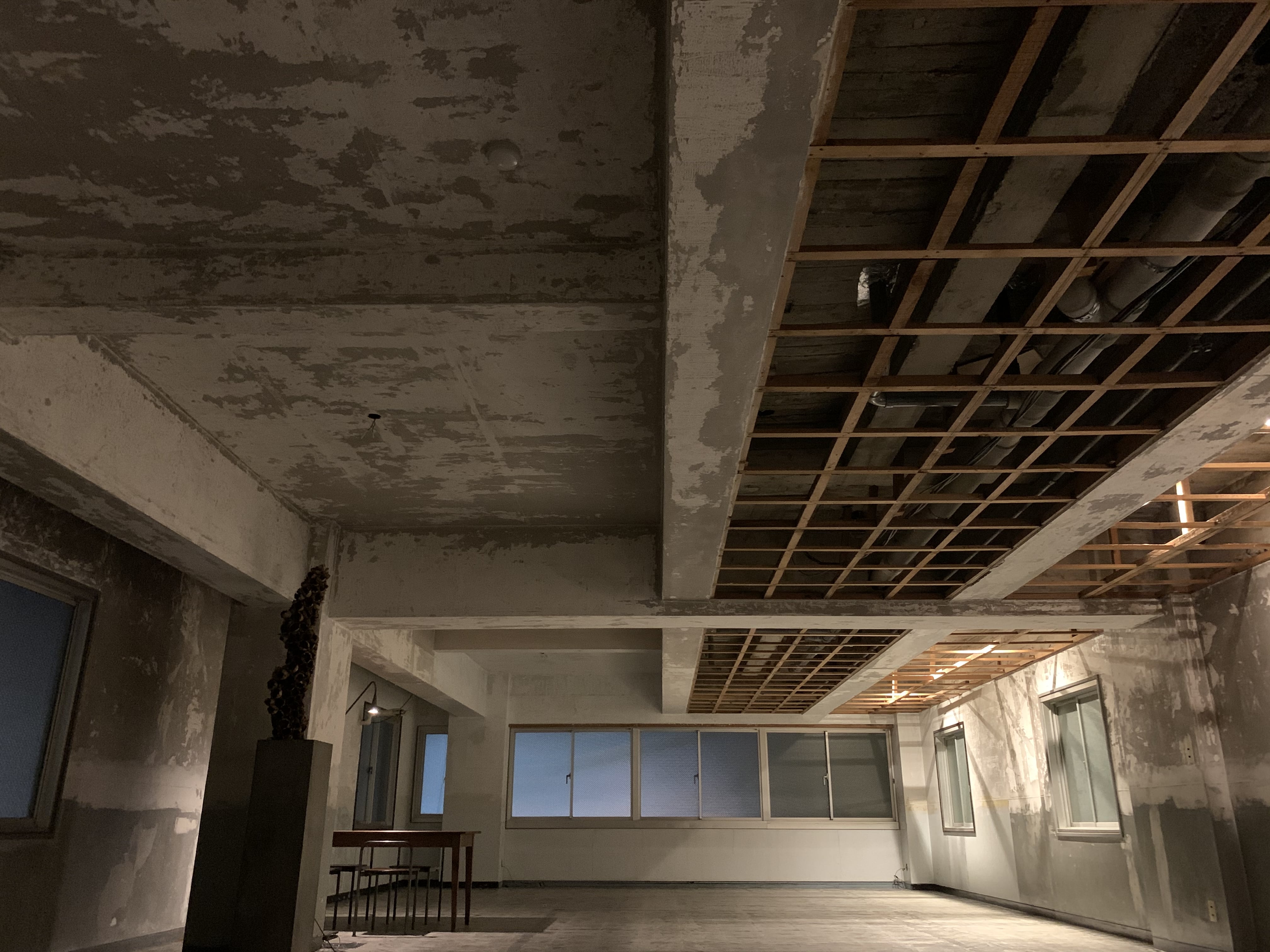 【鷹野橋駅7分】展示会やクローズドイベントに適したコンクリート造りのイベントスペース