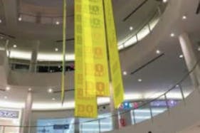 【イオンモール鶴見緑地】モール内広告 大型バナー