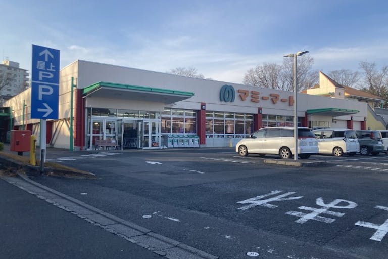 【マミーマート松風台】販促プロモーションに最適な1階青果側入口付近風除室にある催事スペースの画像4