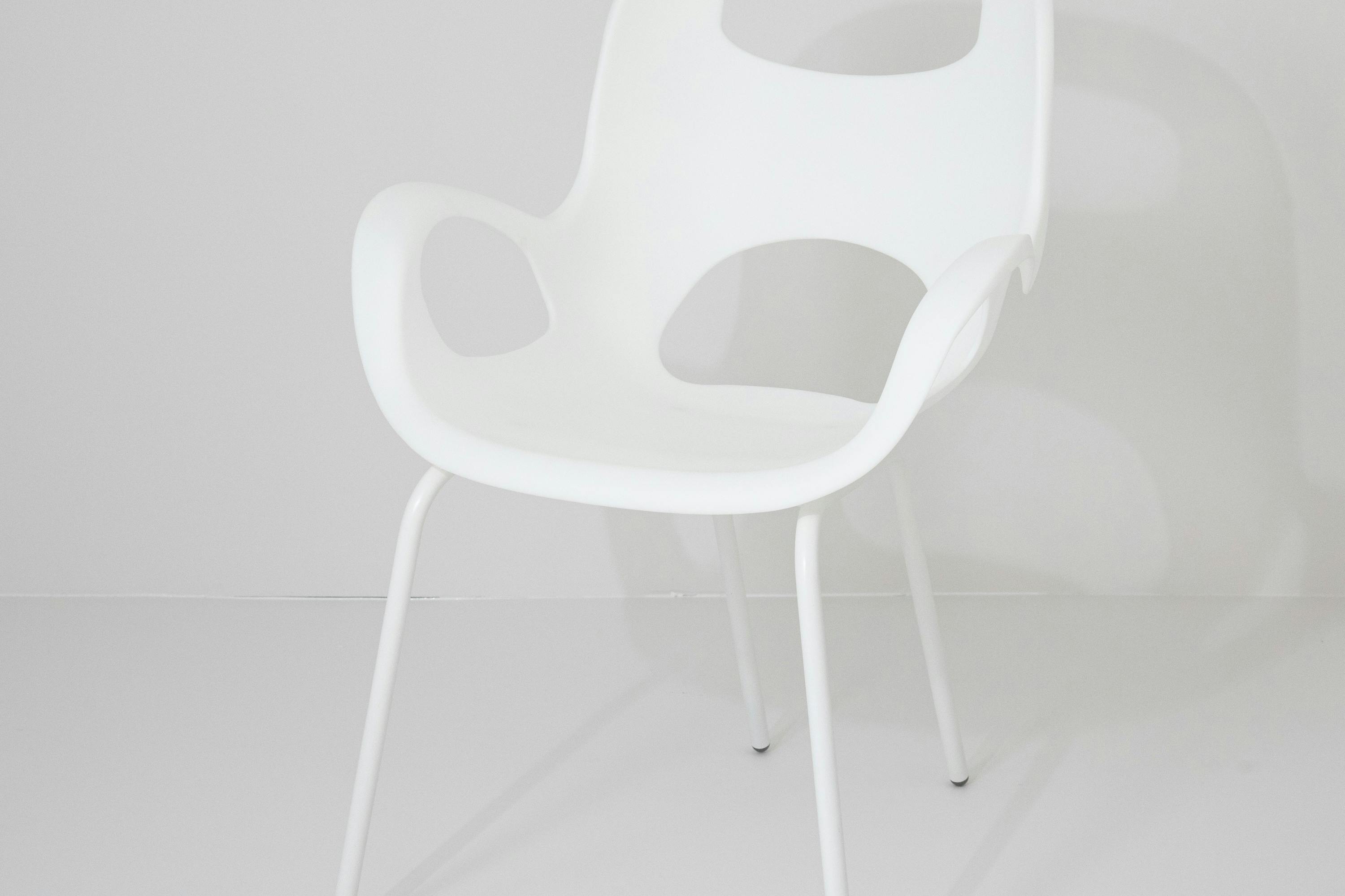 【北参道駅10分】展示会やポップアップストアに最適なシンプルな白の空間と光を取り込める全面ガラスが特徴的なスタジオ