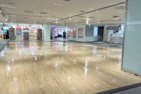 【東急プラザ蒲田】「7Fイベントスペース」視認性抜群で、物販からPRプロモーション・展示会・相談会まで利用可能な広々としたイベントスペース